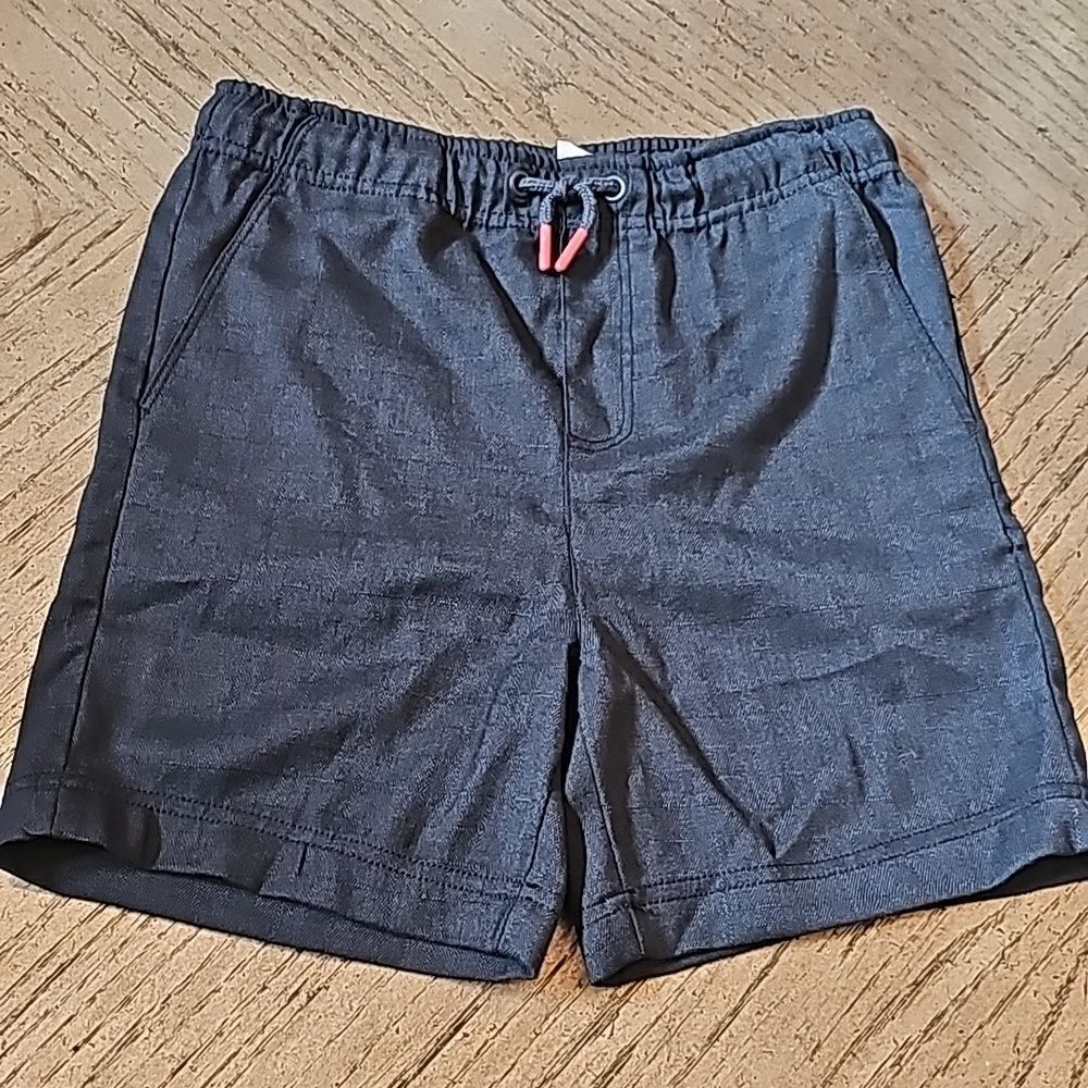 Navy shorts size 7/8 boys